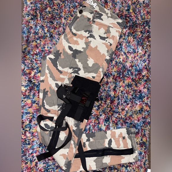 Preme camo cargo pants - Picture 2 of 6